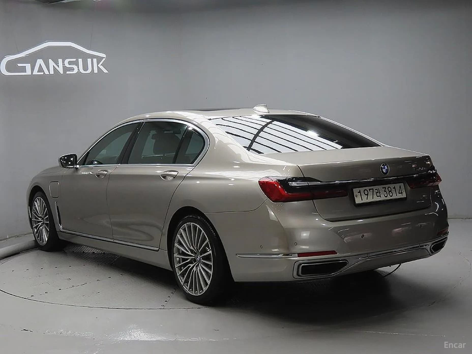 7 Series (G11)