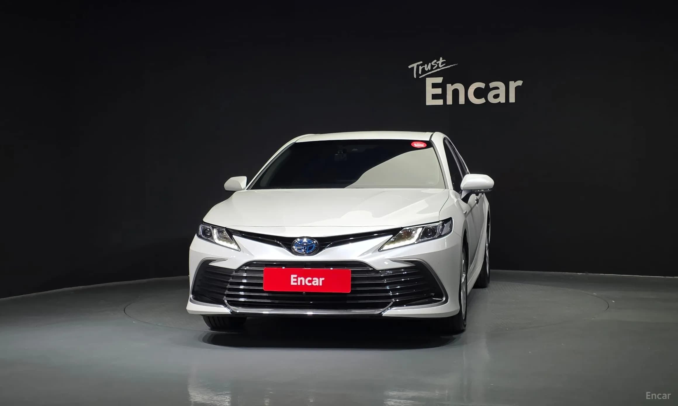 Camry (XV70)