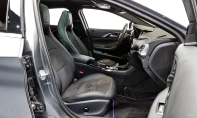 Q30