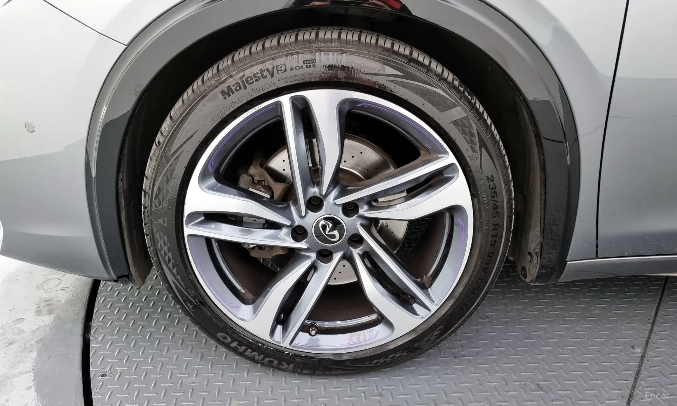 Q30