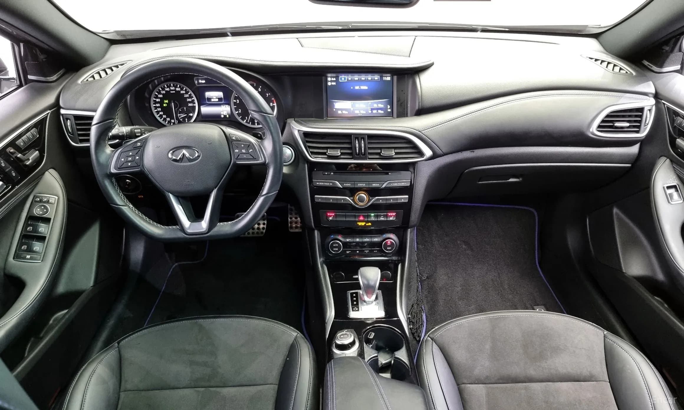 Q30