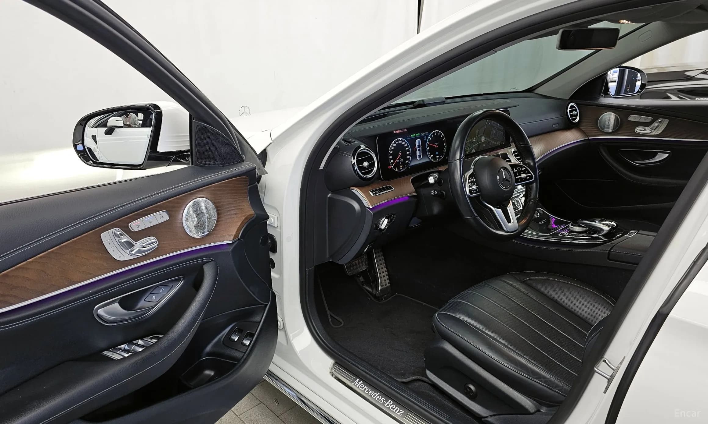 E-Class W213