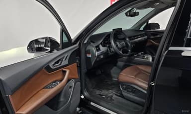 Q7 (4M)