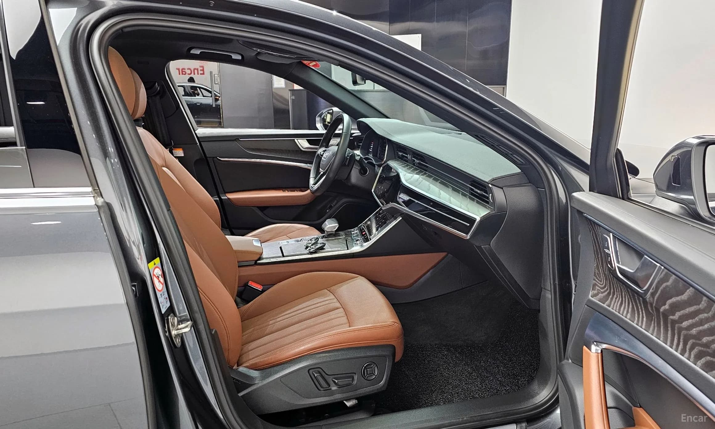 A6 (C8)