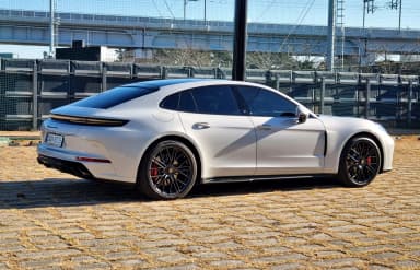 Panamera (972)