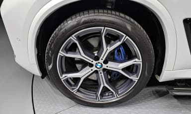 X5 (G05)