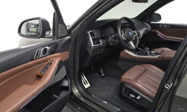 X5 (G05)