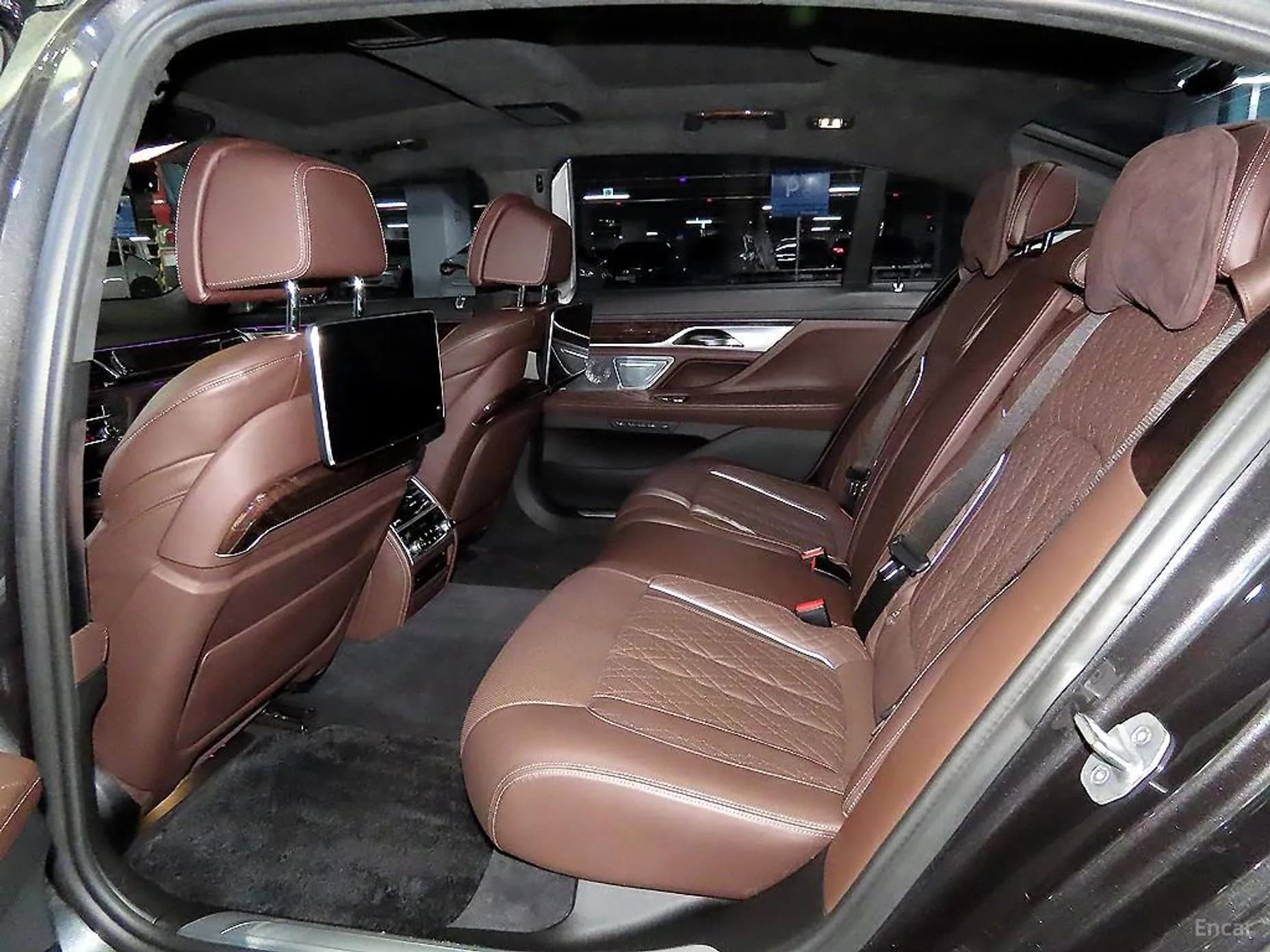 7 Series (G11)