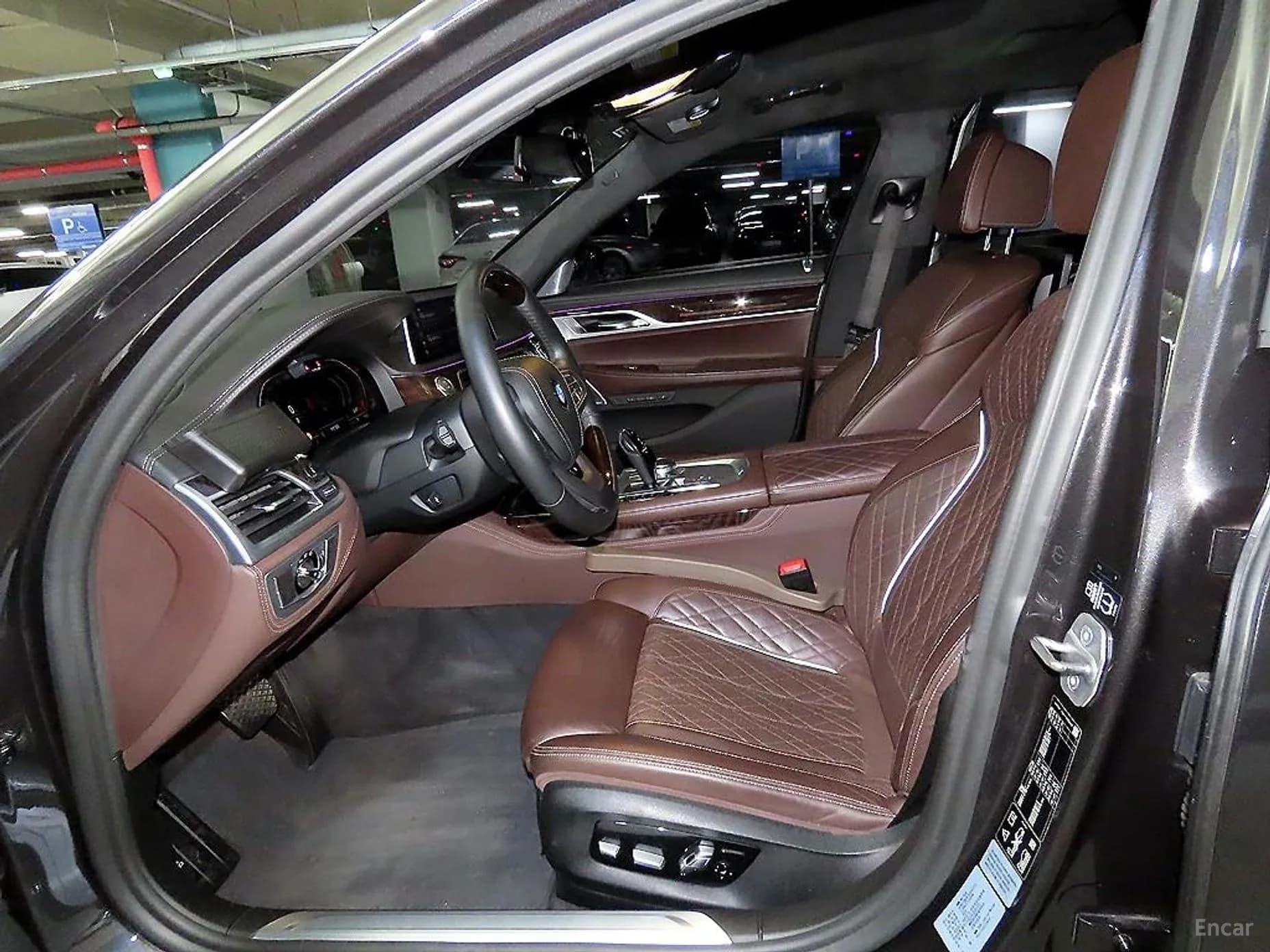 7 Series (G11)