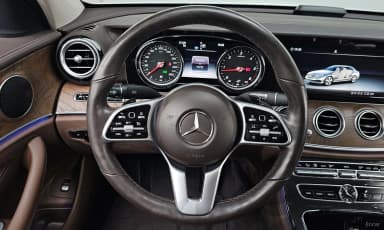 E-Class W213