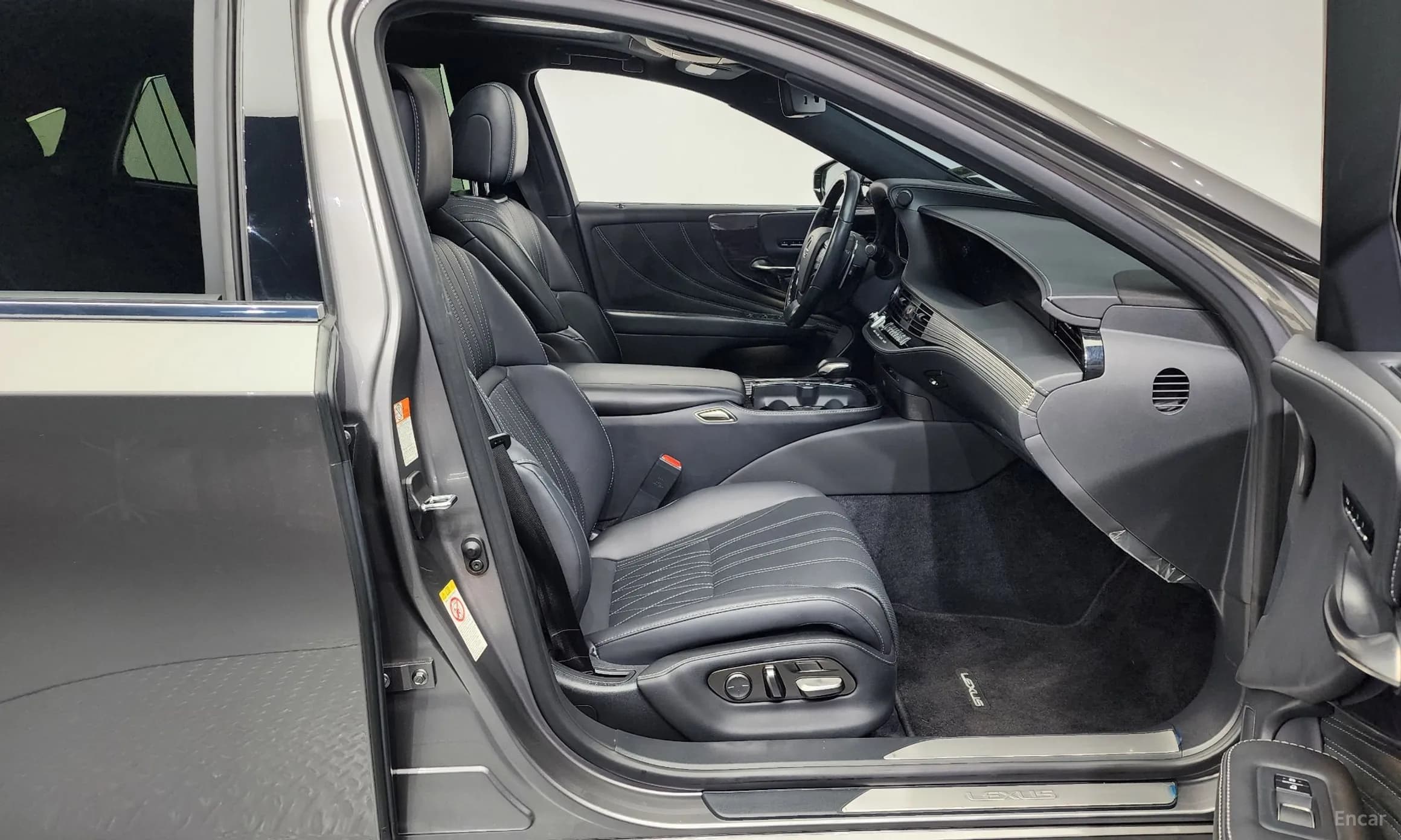 LS500h Gen 5