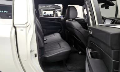 Rexton Sports Khan
