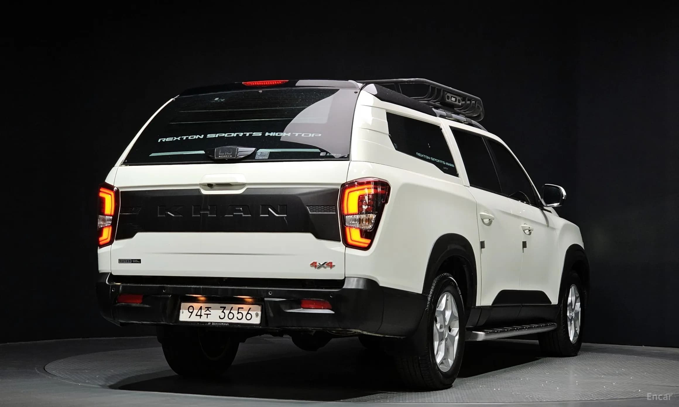 Rexton Sports Khan