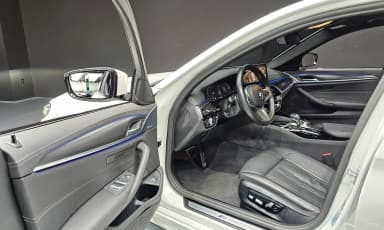 5 Series (G30)