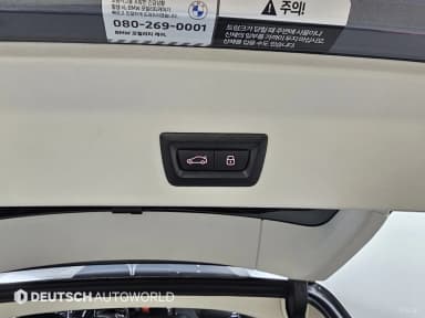 X3 (G01)