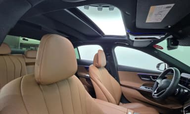 E-Class W214
