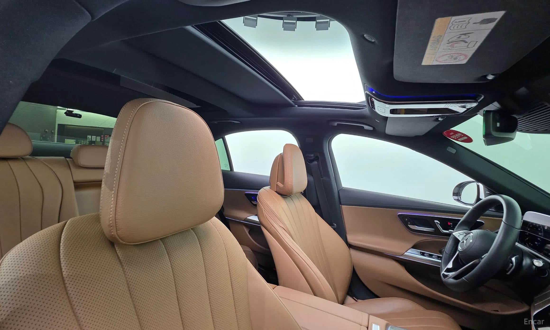 E-Class W214