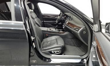 7 Series (G11)