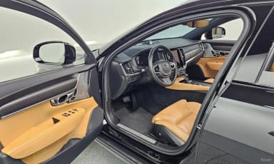 V90 Cross Country