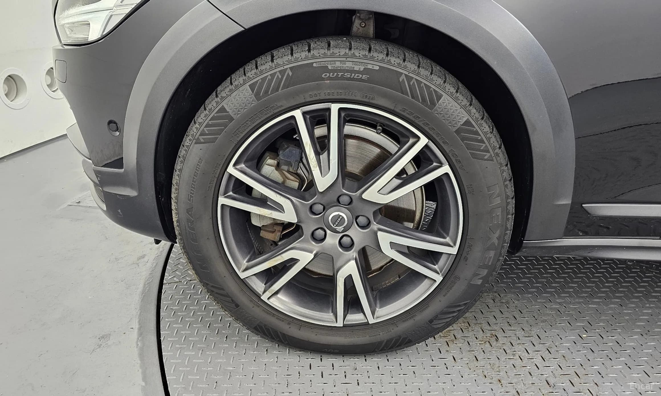 V90 Cross Country