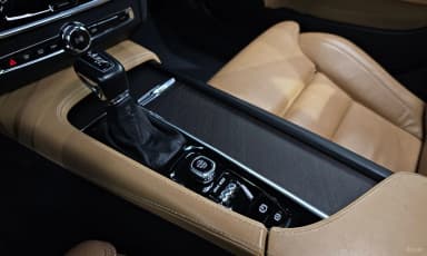 V90 Cross Country