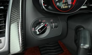 R8