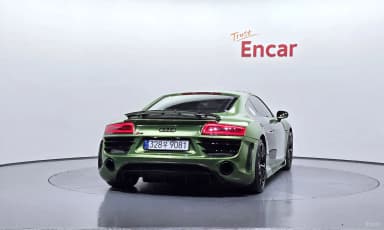 R8