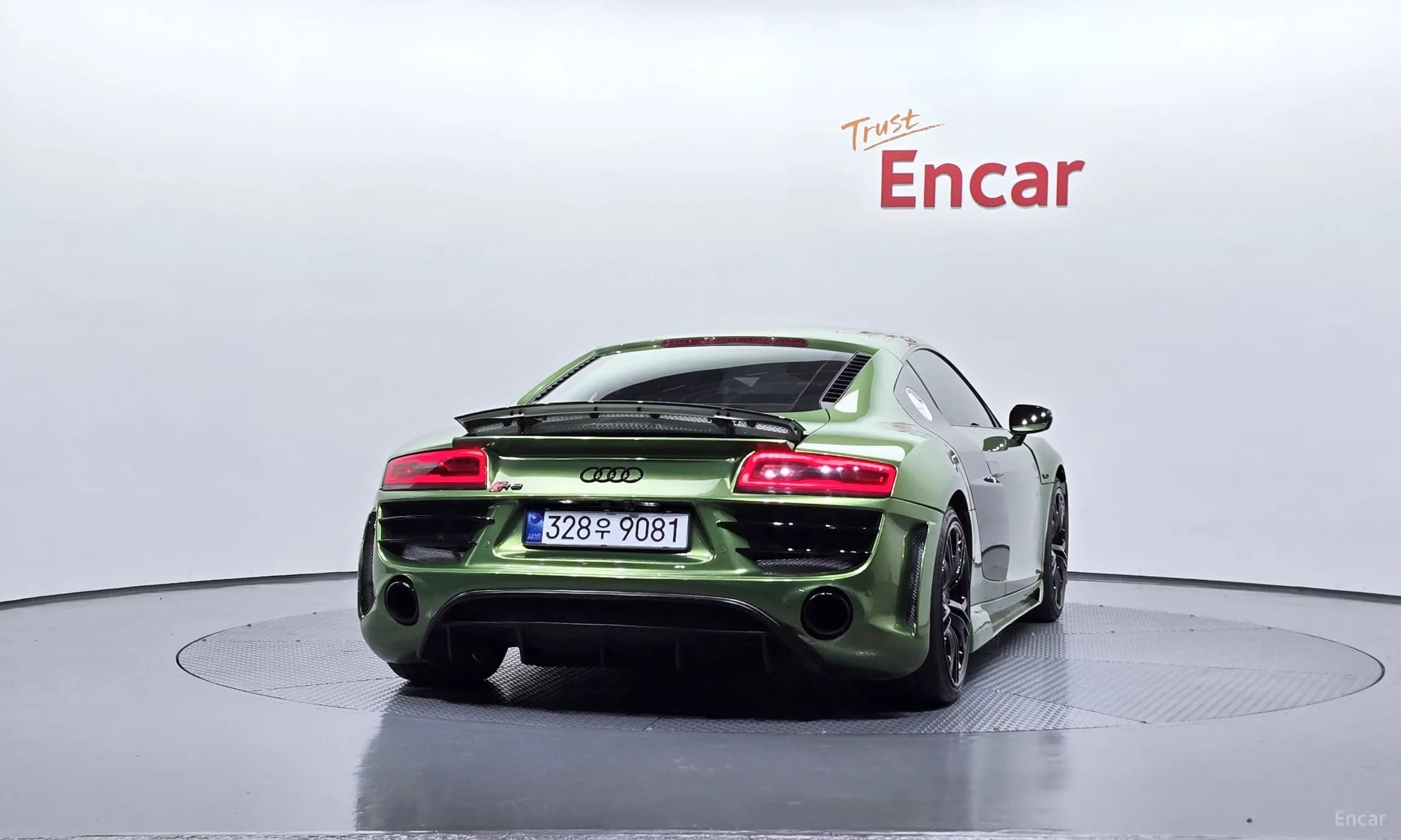 R8