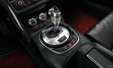 R8