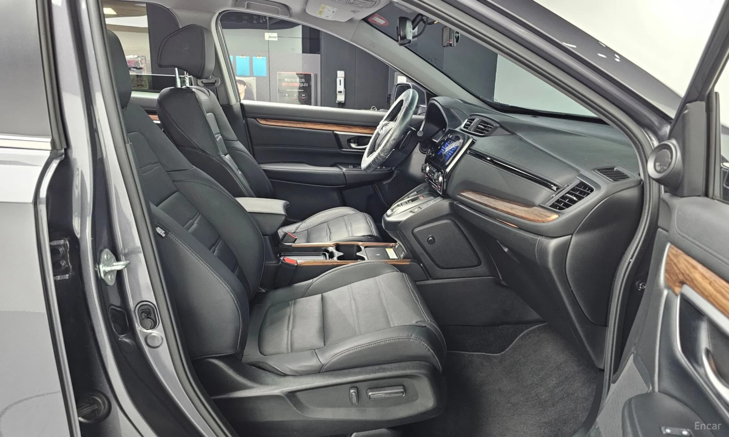 CR-V 5th generation
