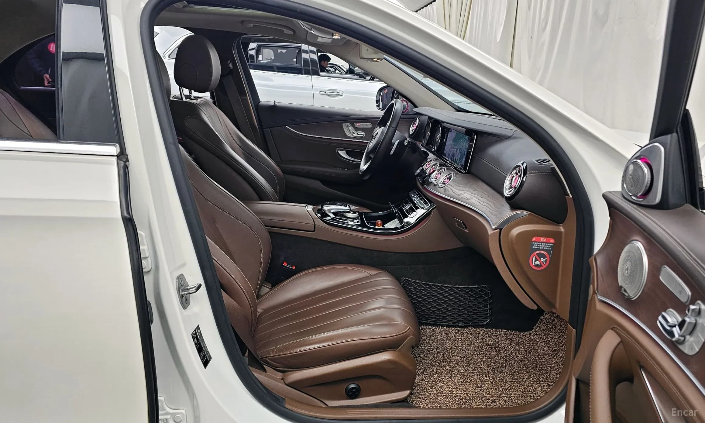 E-Class W213