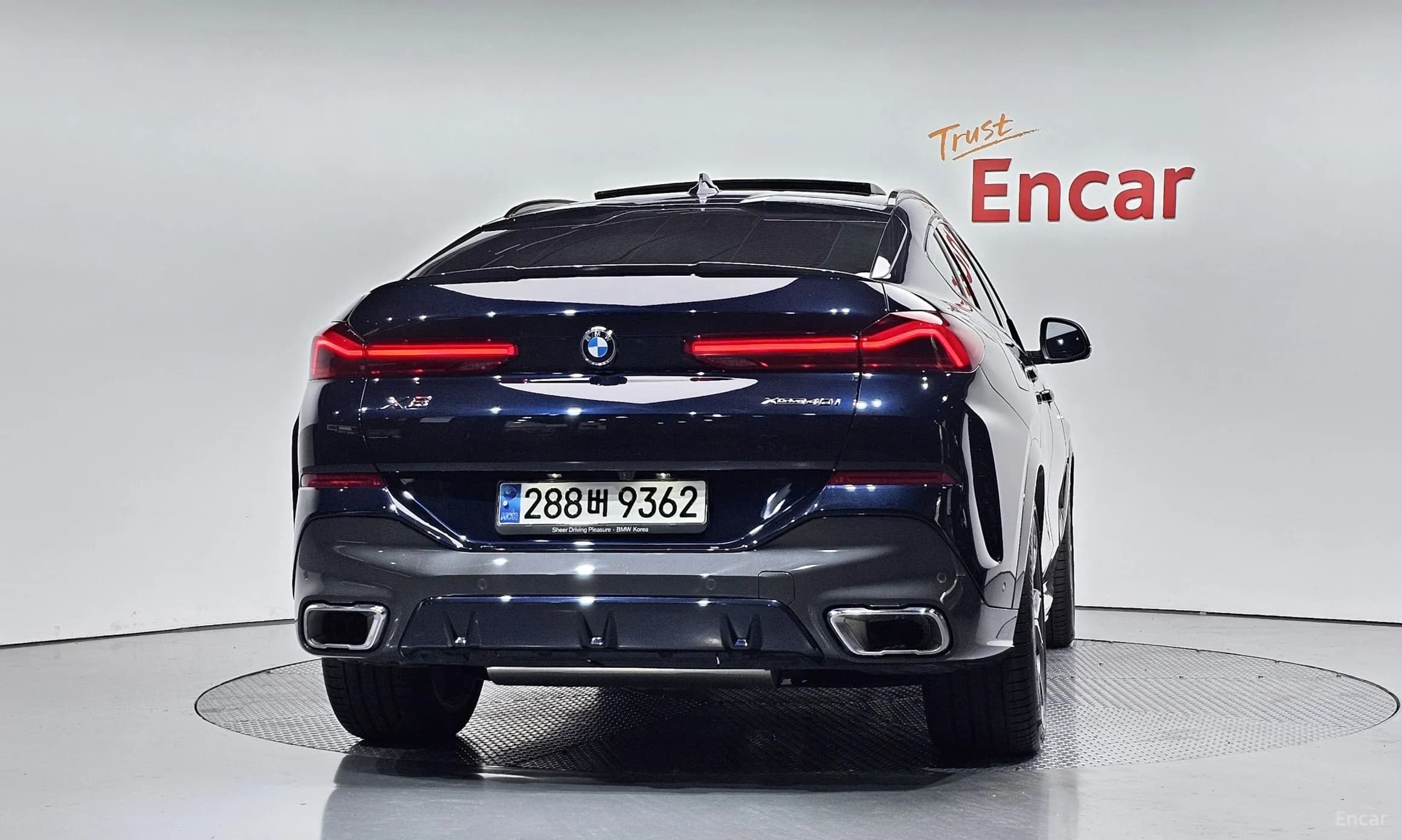 X6 (G06)