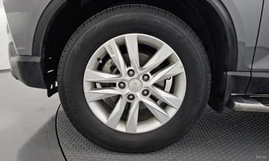 Rexton Sports Khan