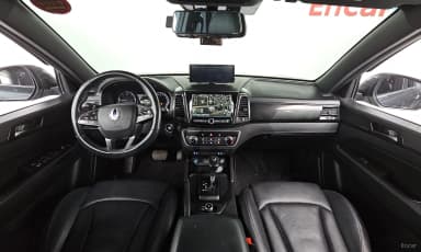 Rexton Sports Khan