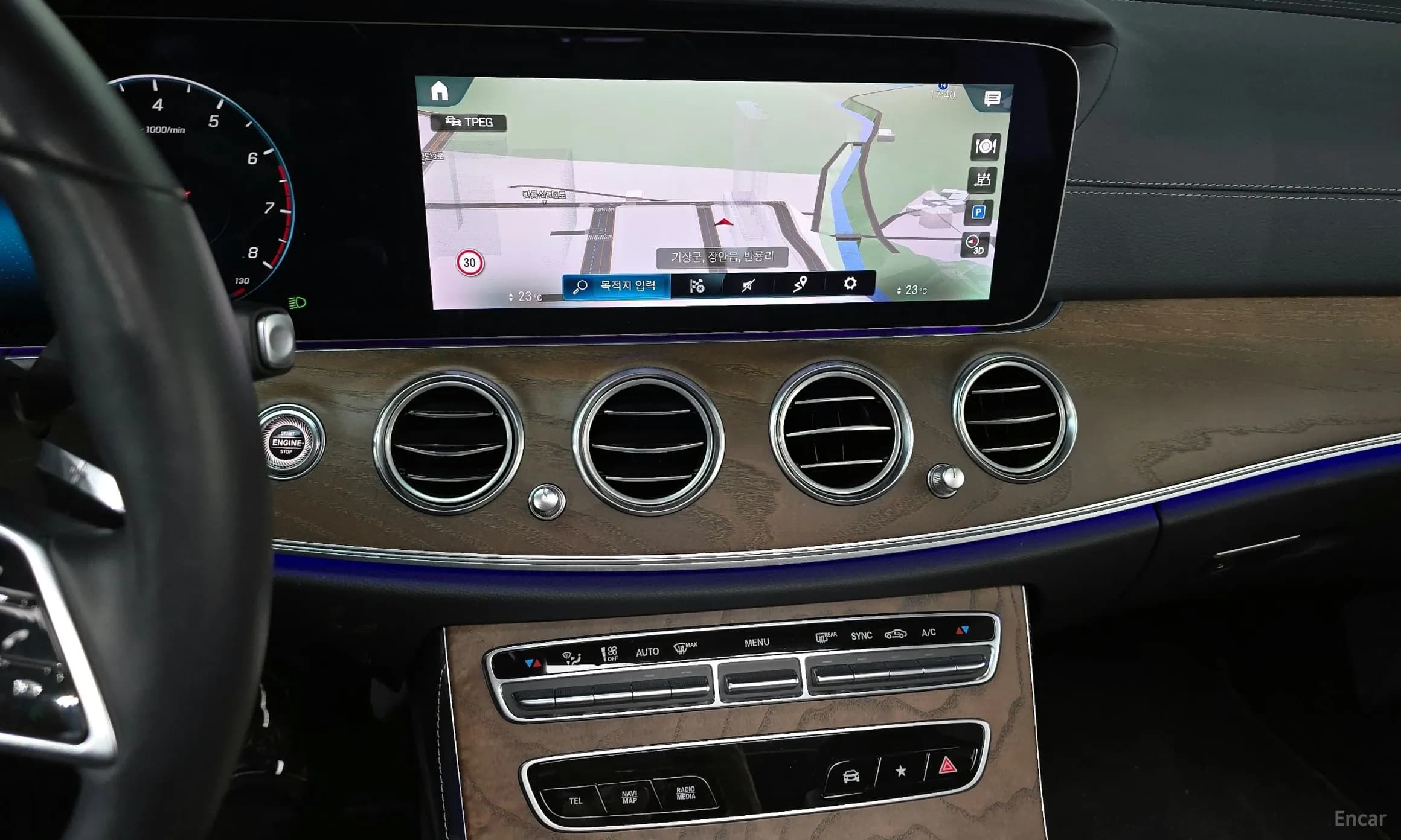 E-Class W213