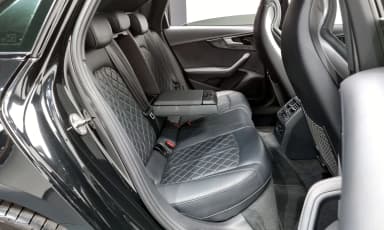 S4 (B9)