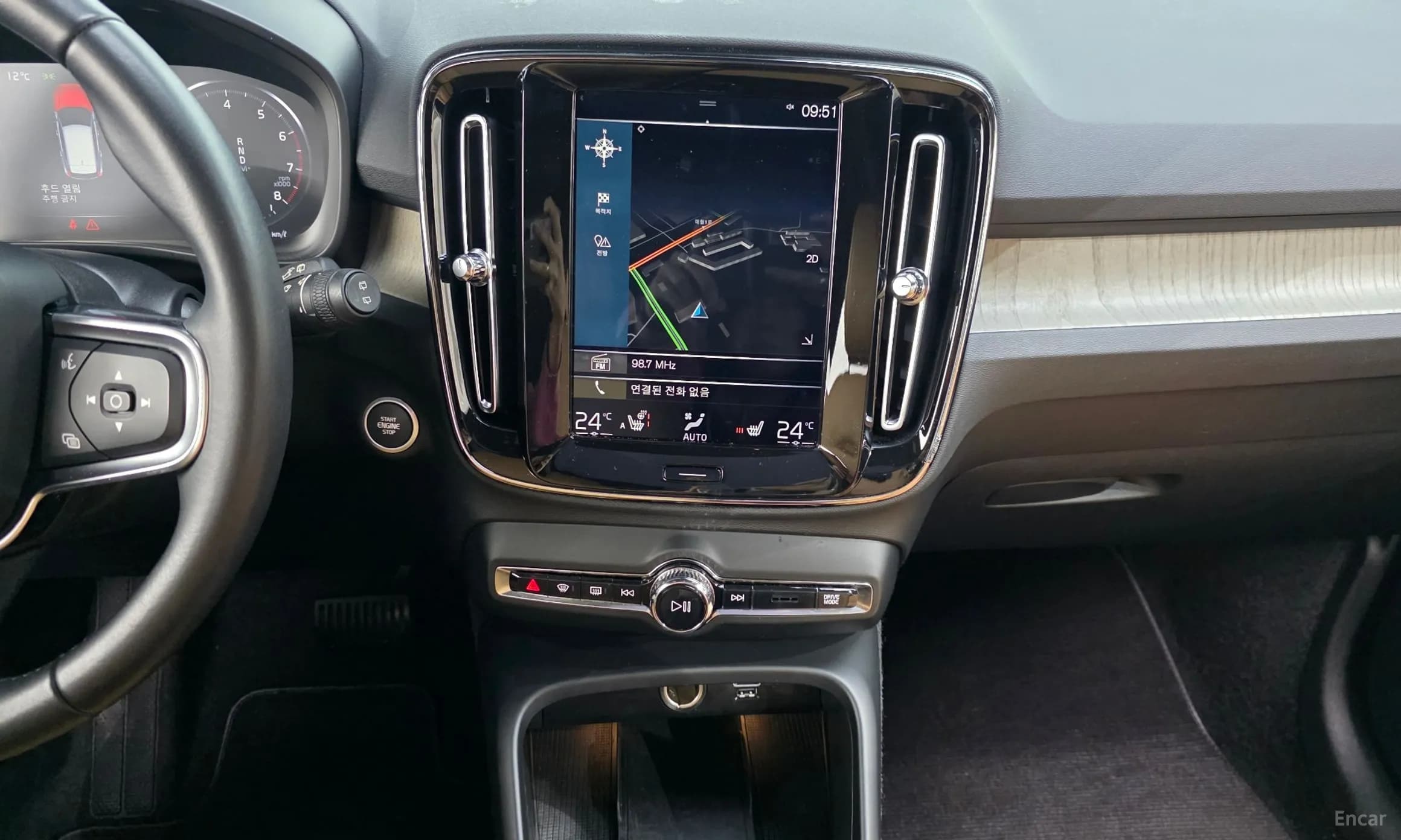 XC40