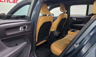 XC40