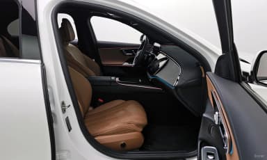 E-Class W214