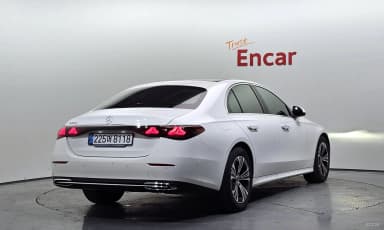 E-Class W214