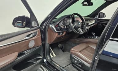 X5 (F15)