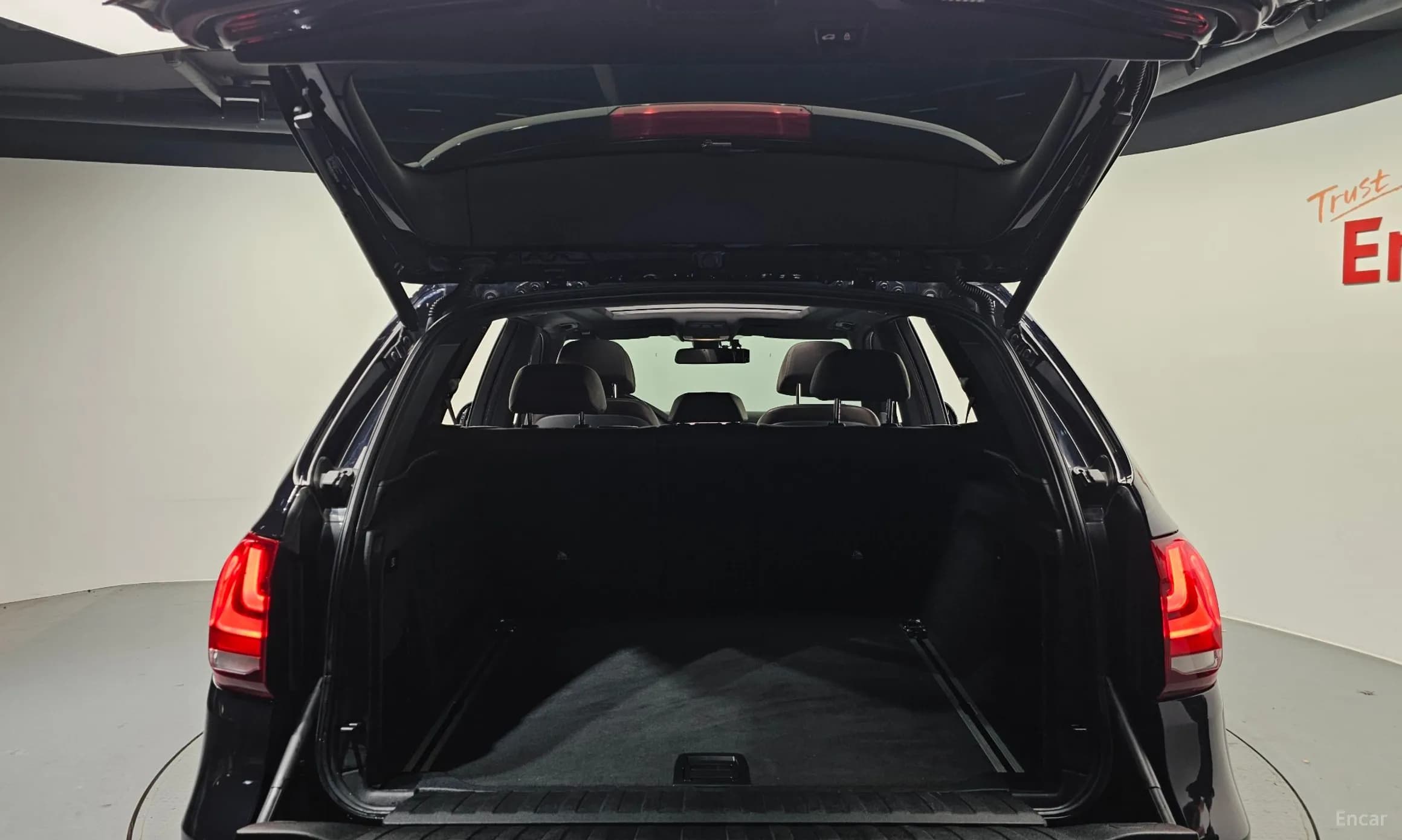 X5 (F15)