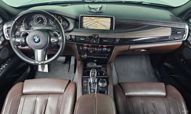 X5 (F15)