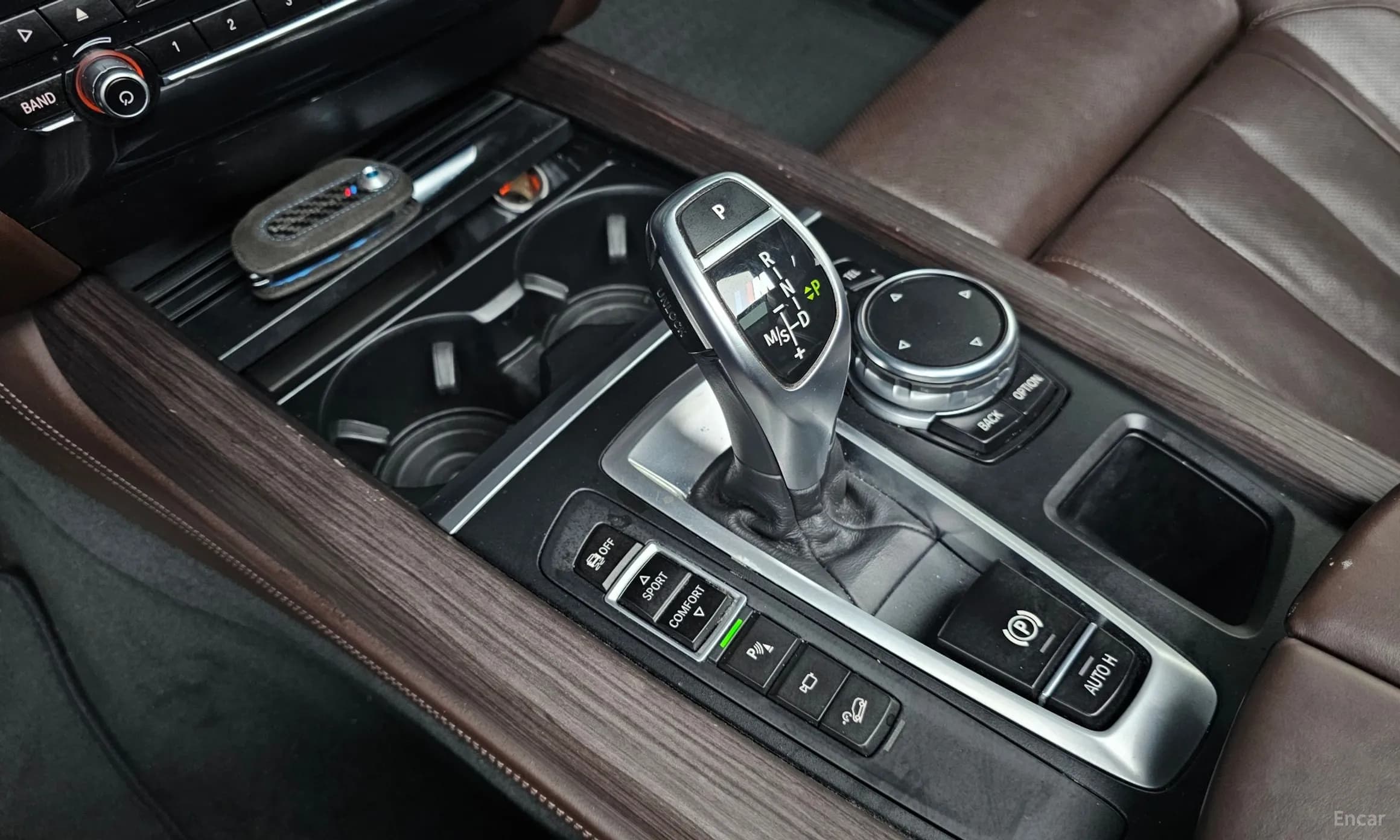 X5 (F15)