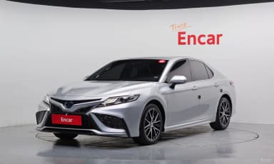 Camry (XV70)