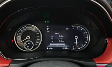 GV70