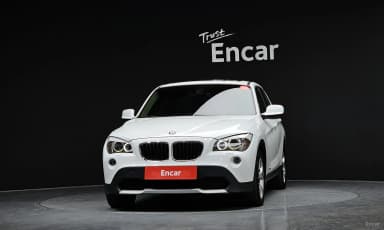X1 (E84)