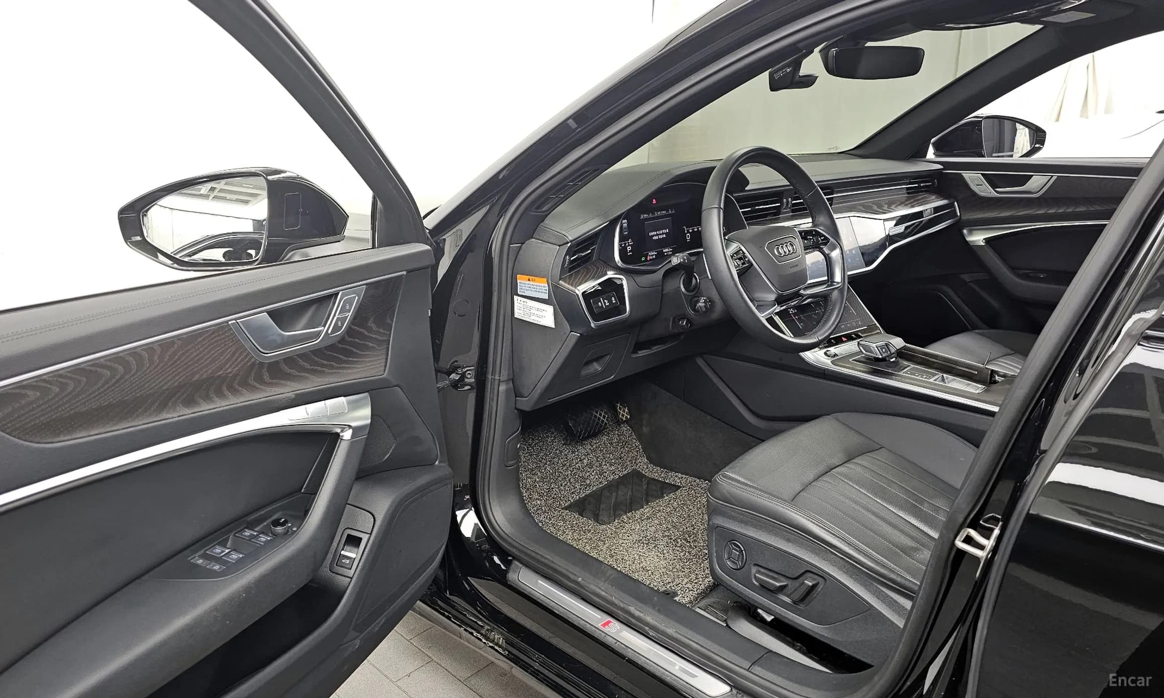 A6 (C8)