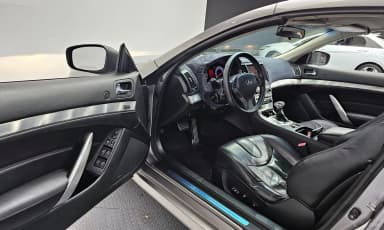 G37