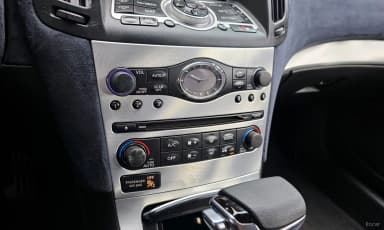 G37